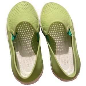 Crocs Kids CitiLane Roka Slip-On Iconic Comfort Green Water Boat Shoes Size C11